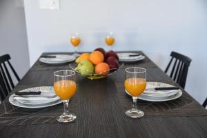 Imagen de la galería de Pirgos Deluxe Apartment - Private Parking, en Kissamos