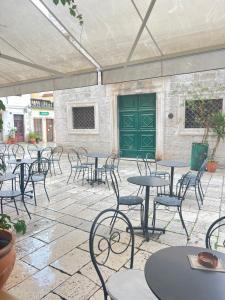 Ristorante o altro punto ristoro di Light filled spacious penthouse in Šibenik city centre