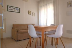 A seating area at La Marina 2