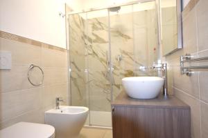 A bathroom at La Marina 2