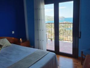 A bed or beds in a room at 5594 Apartment in Llançà