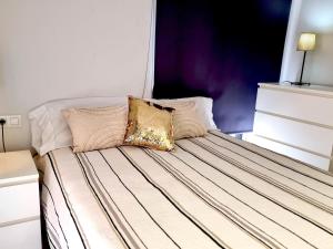 Postel nebo postele na pokoji v ubytování 182 Apartment in Llançà