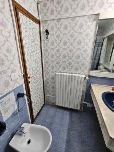 Koupelna v ubytování B&B Casa Tessieri