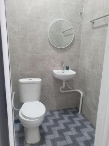 Phòng tắm tại Perhentian Bay Chalet