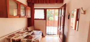 Katil atau katil-katil dalam bilik di Apart Júlia Villa