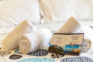 Voodi või voodid majutusasutuse White Star rooms holiday accomodation self check-in toas