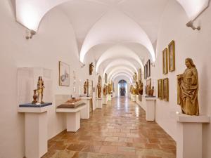 Gambar di galeri bagi Augustiner-Chorherrenstift Reichersberg di Reichersberg