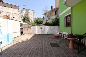 Budova, kde se hostel nachází