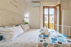 Voodi või voodid majutusasutuse White Star rooms holiday accomodation self check-in toas