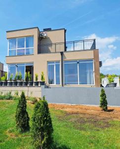 Gallery image of Villa MARRON in Priseltsi