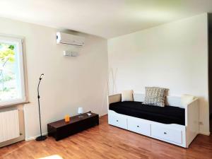 Gallery image of Bluemar Dolcecolle - Sea & Hill - 105mq con giardino in Gabicce Mare