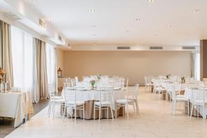 Restaurace v ubytování Vincci Resort Costa Golf + 37 fotografií