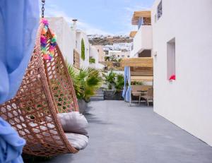 Balkoni atau teres di Nalu Suites