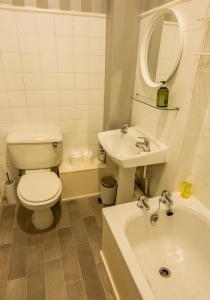 Et badeværelse på Tron Square - 419