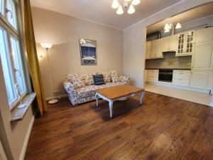Kuchyňa alebo kuchynka v ubytovaní Apartament Śliwka na Monte