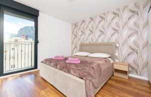 Posteľ alebo postele v izbe v ubytovaní Luxury 4 star, amazing view apartment with free parking