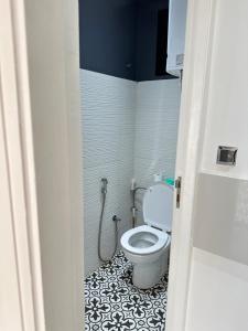 Koupelna v ubytování Room in shared apartment AGDAL RABAT