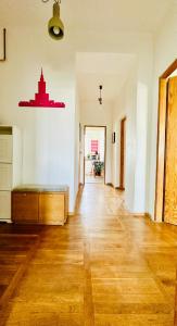 Fotografia z galérie ubytovania Apartament z widokiem na Pałac i Kościół. vo Varšave