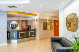 Lobby alebo recepcia v ubytovaní Hotel YIT Ciudad de Elche