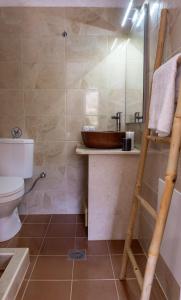 Koupelna v ubytování Pancratium #3 Seaside Apartment