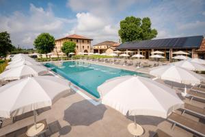 Bazén v ubytování Barchessa Cappelletto nebo v jeho okolí