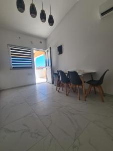 Fotografie z fotogalerie ubytování Apartmani Ruzmarin v destinaci Vir