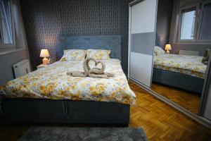 Voodi või voodid majutusasutuse Lux11 toas