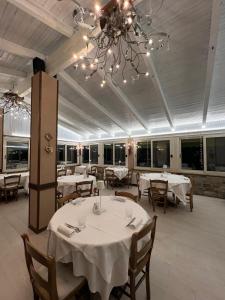 Restaurace v ubytování VIVERONE LAKE ROOMS