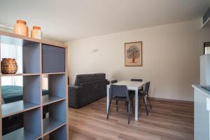 Φωτογραφία από το άλμπουμ του Monolocale Moderno Valpolicella Verona - Jala σε San Pietro in Cariano