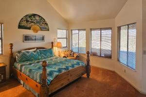 Postel nebo postele na pokoji v ubytování Tee Time Terrace