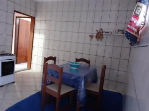 Afbeelding uit fotogalerij van Casa a 5 minutos da basílica nova in Aparecida