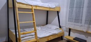 Postel nebo postele na pokoji v ubytování Ani Hostel + 9 fotografií