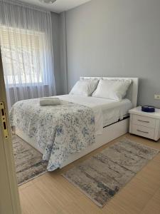 Φωτογραφία από το άλμπουμ του Gjiri i Lalzit- Joy Apartments-Kompleksi Lura 2 στο Δυρράχιο +23 φωτογραφίες