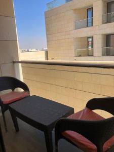 Balkón nebo terasa v ubytování Luxury 1 BR Apt DAMAC Abdali