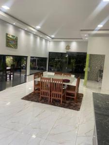 Φωτογραφία από το άλμπουμ του Aconhengo do Altíssimo σε Rondonópolis +20 φωτογραφίες