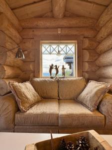 Gallery image of Unique Arctic Timber Cabin in Skaidi