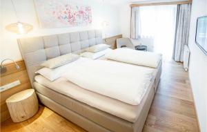 Łóżko lub łóżka w pokoju w obiekcie Hochwertige Ferienwohnung
