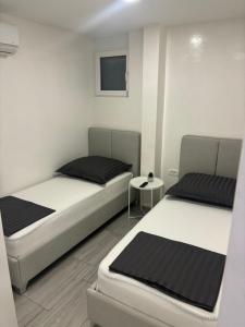 Gallery image of Maja Apartmani in Sutomore +7 photos