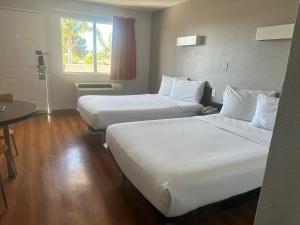 Una cama o camas en una habitación de Motel 6-Ventura, CA - South