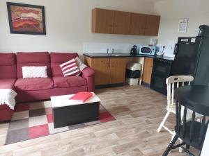 A cozinha ou kitchenette de Castleview Apartment 1