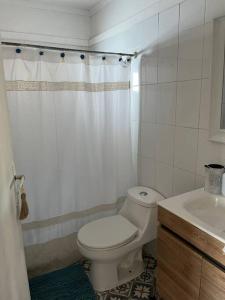 Koupelna v ubytování Laguna Zapallar - Vista Privilegiada - Acceso Mar