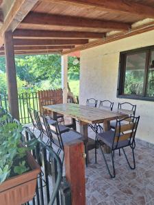 Gallery image of Kuća za odmor Sara in Čortanovci +15 photos