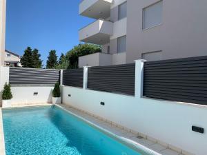 Bazén v ubytování Apartments Lace nebo v jeho okolí