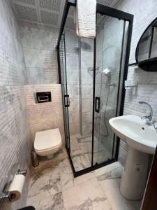 Koupelna v ubytování Kaliptus Hotel