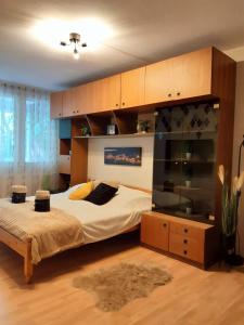 Postel nebo postele na pokoji v ubytování Park-side apartment