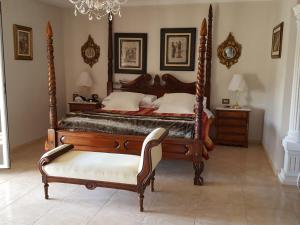 Ảnh trong thư viện ảnh của Casa Rural Villa Ronquillo a 2 k m de las playas ở San Pantaleon +3 ảnh