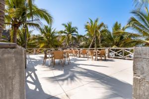 Ảnh trong thư viện ảnh của Casa Vela Palafito en playa con alberca ở La Manzanilla +14 ảnh