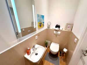 Vannituba majutusasutuses Ferienwohnung NAUTICA 450m zum Strand familienfreundlich