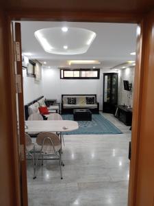 Khu vực ghế ngồi tại Appartements S1 et S2, cité El Wafa