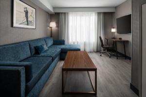 Posezení v ubytování Four Points by Sheraton - San Francisco Airport